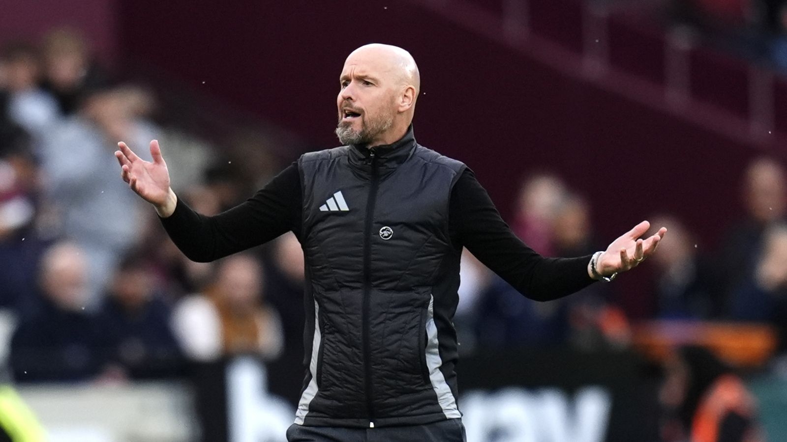 report-erik-ten-hag-poised-for-bundesliga-comeback-with-bayer-leverkusen