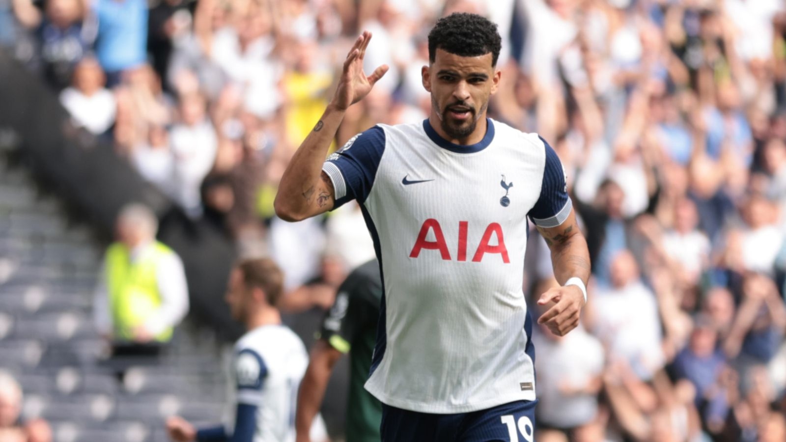 dominic-solanke-set-to-return-soon-as-tottenham-eye-london-derby-bounce-back-2
