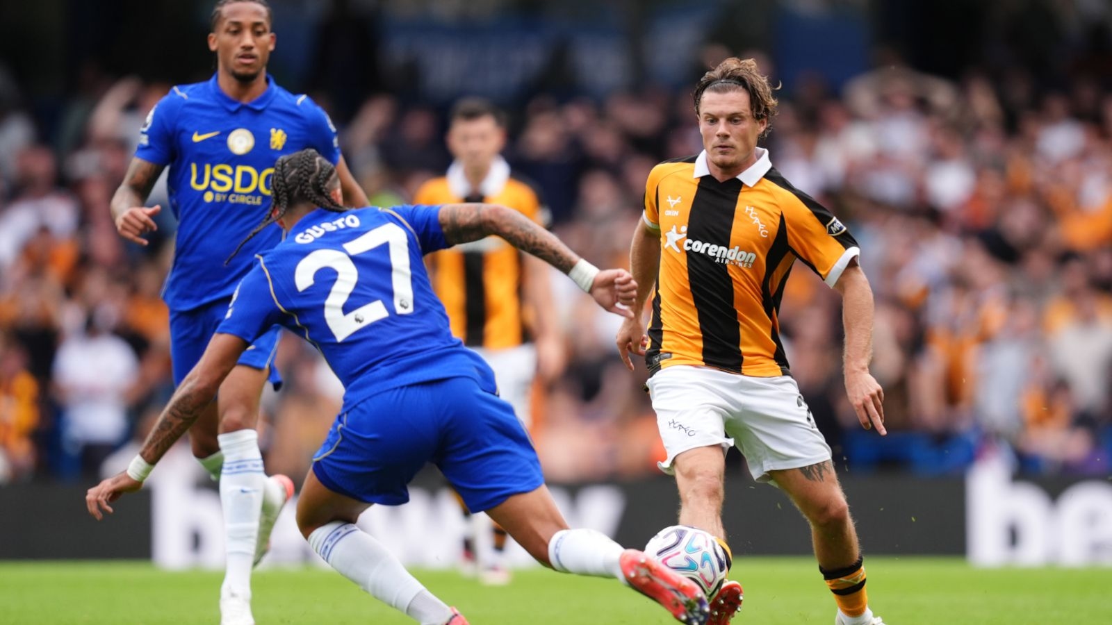 chelsea-concede-two-at-home-against-hull-as-liverpool-fail-to-fire-at-anfield