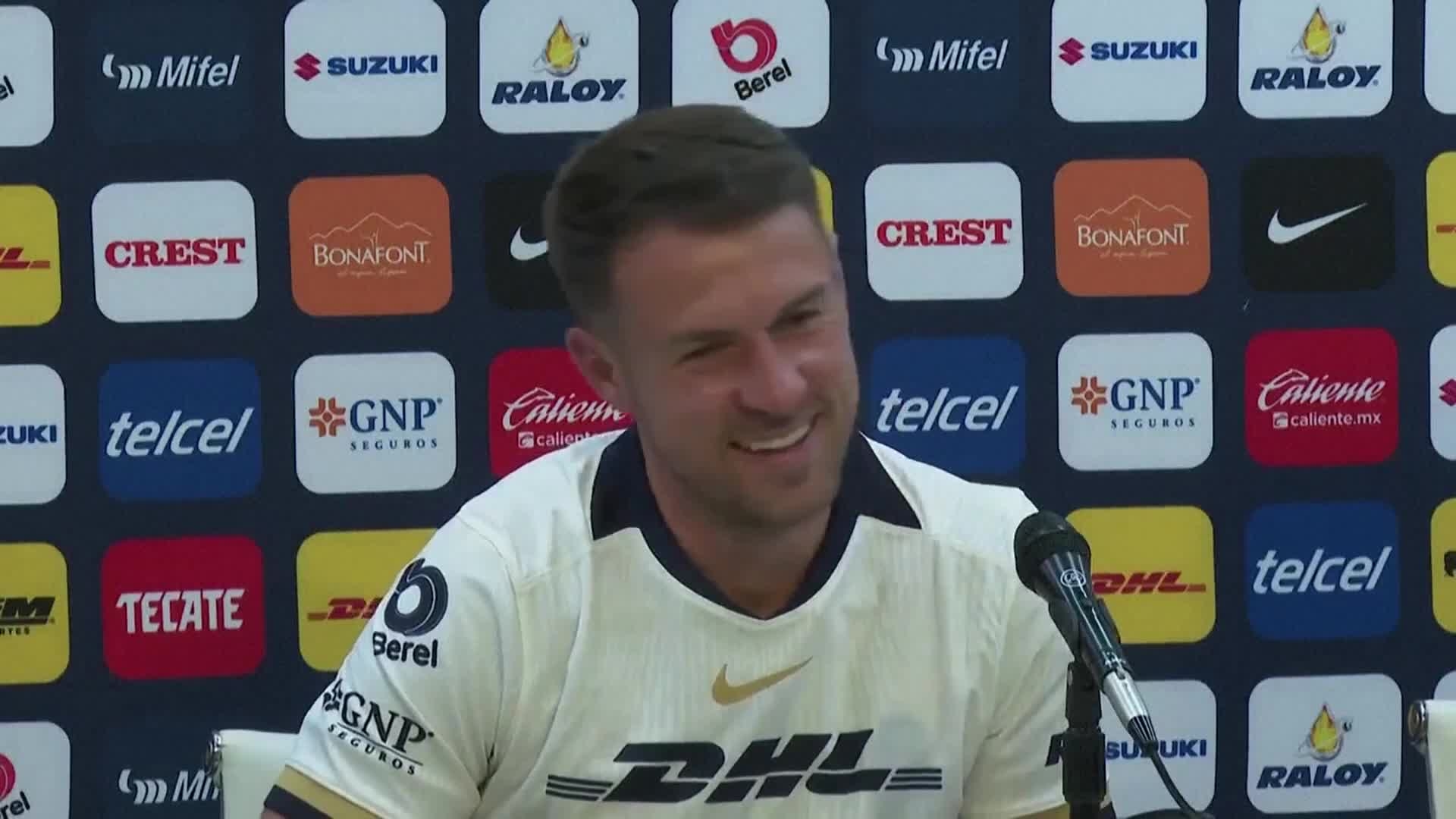 aaron-ramsey-arrives-in-mexico-to-join-historic-soccer-club-pumas