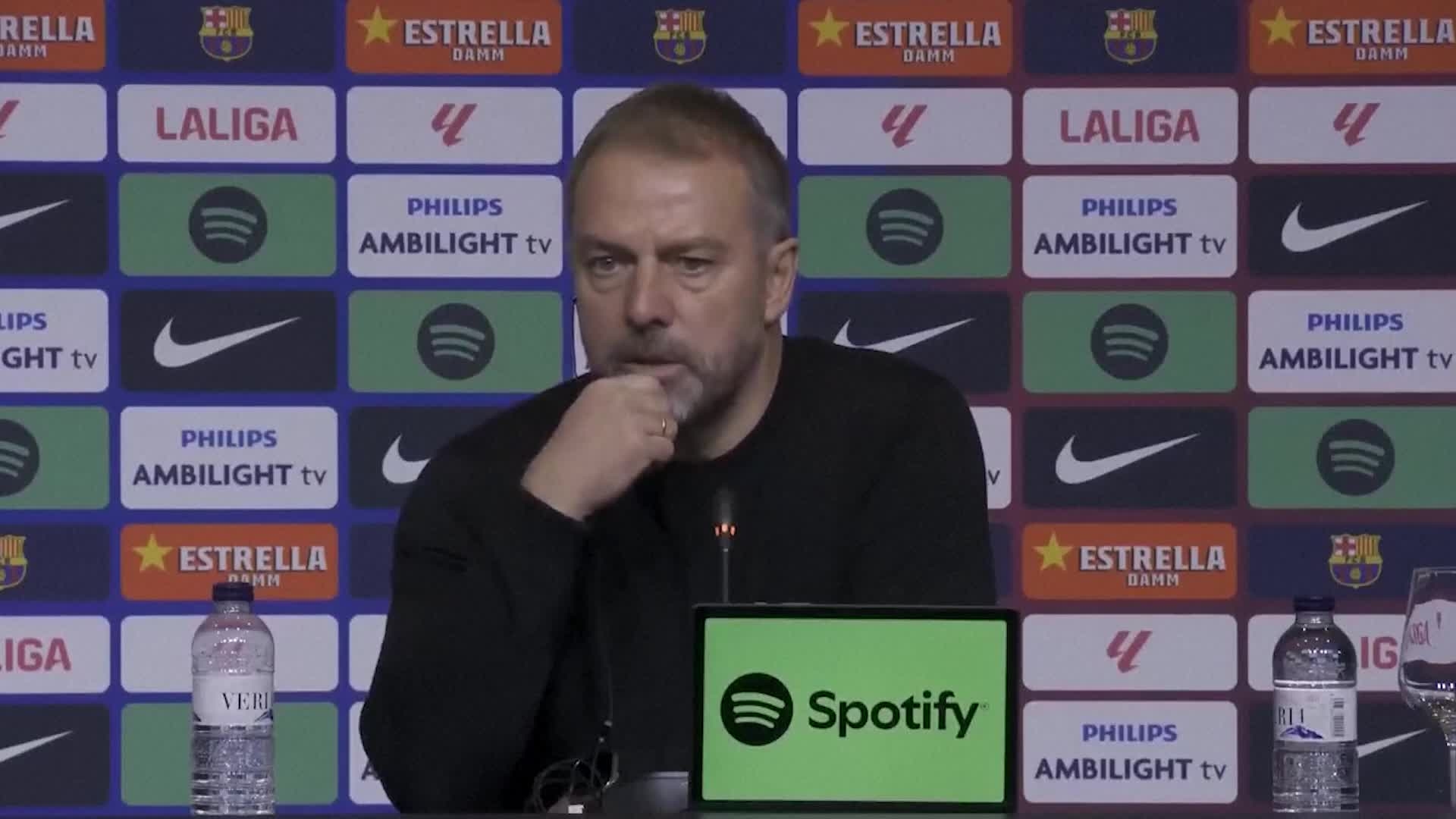 barcelona-boss-hansi-flick-really-happy-with-returning-raphinha-and-pedri