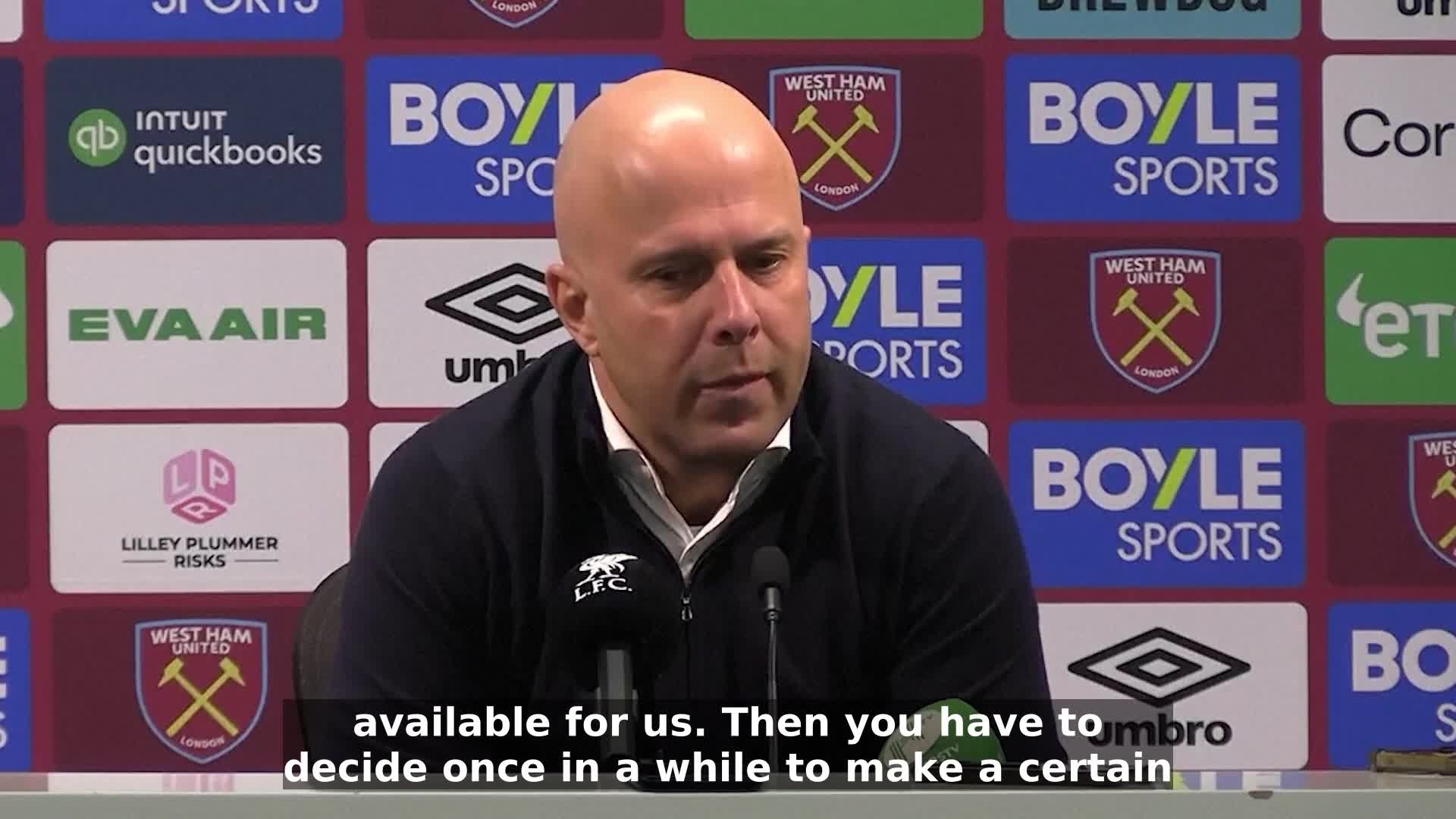 salah-still-has-very-good-future-at-liverpool-despite-being-dropped-arne-slot