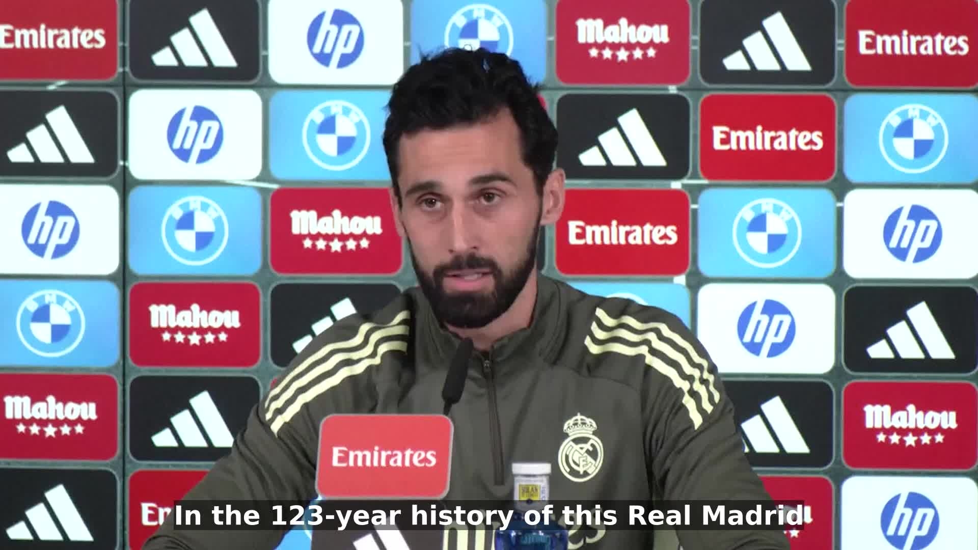 the-past-doesnt-exsist-real-madrid-coach-arbeloa-urges-support-from-bernabeu-rowd