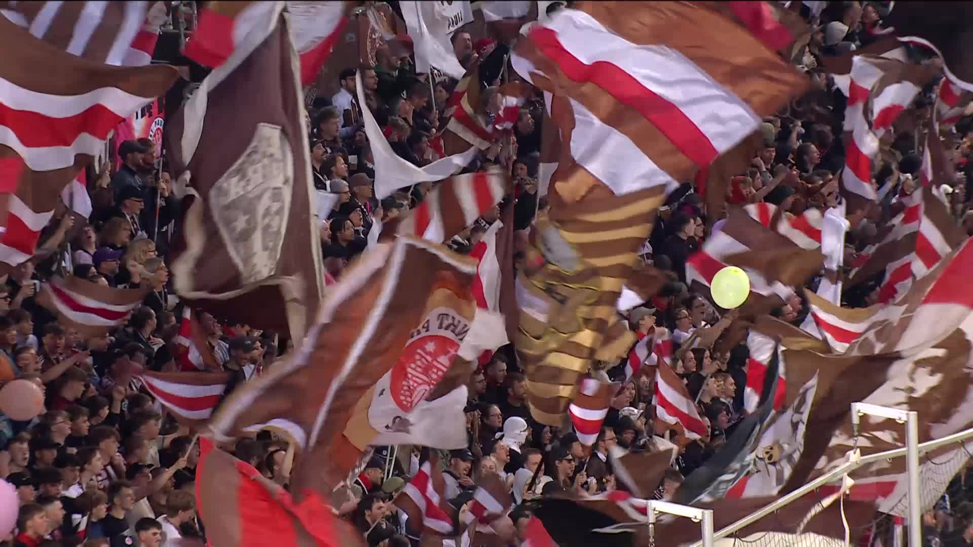 matchday-fc-st-pauli-vs-1-fc-koln