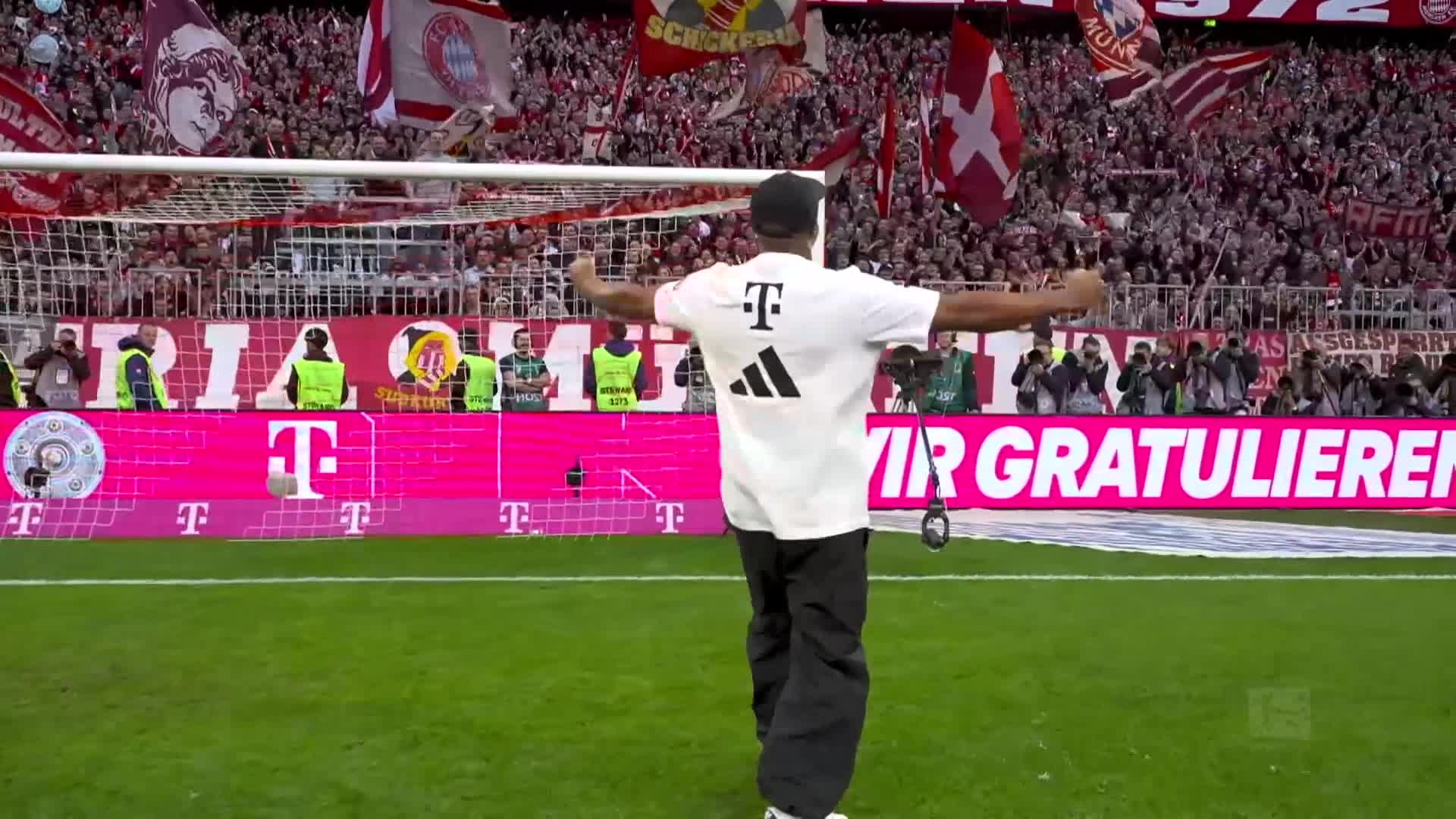 matchday-fc-bayern-munchen-vs-vf-b-stuttgart