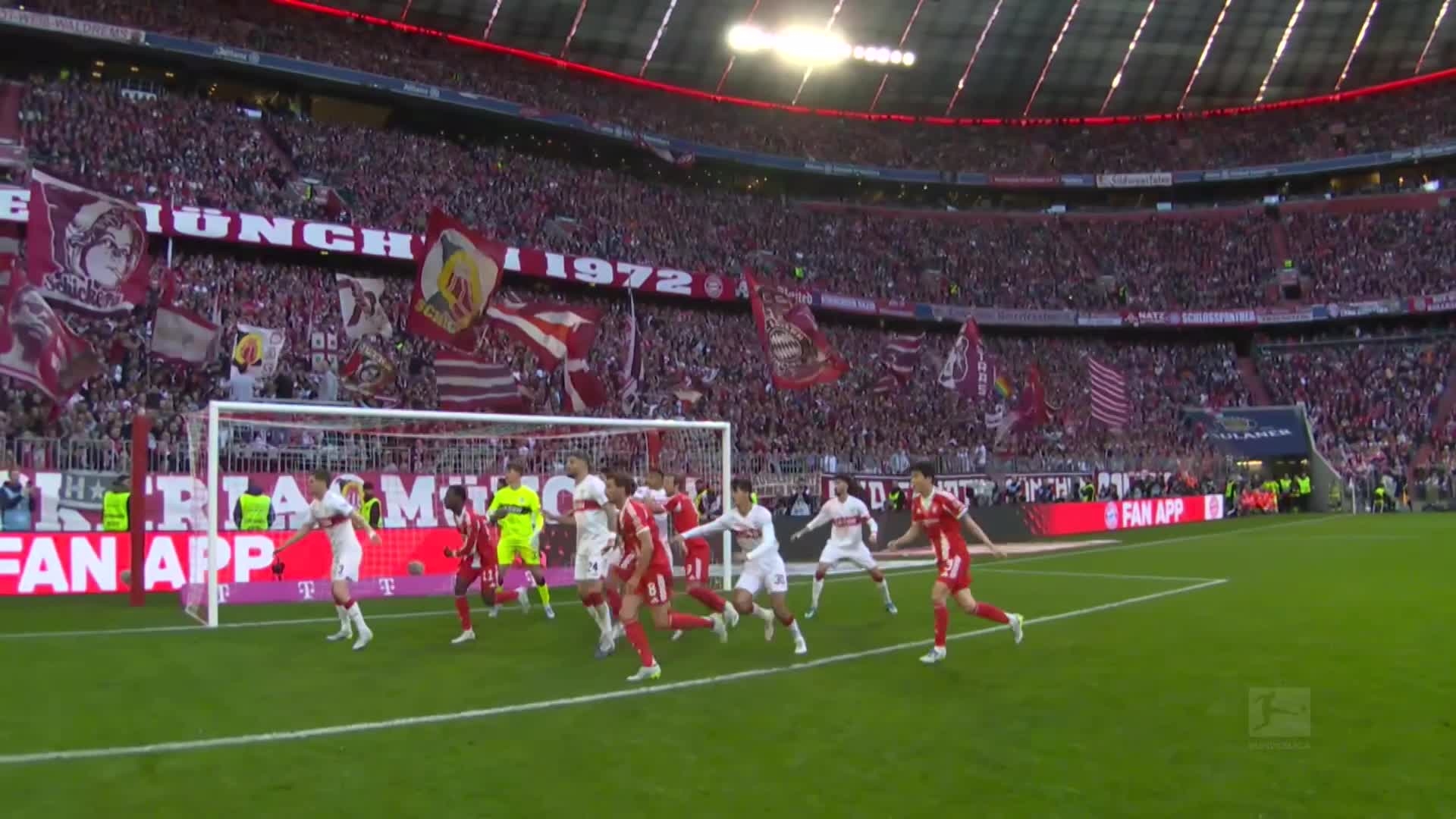 refs-view-on-fc-bayerns-title-winning-match