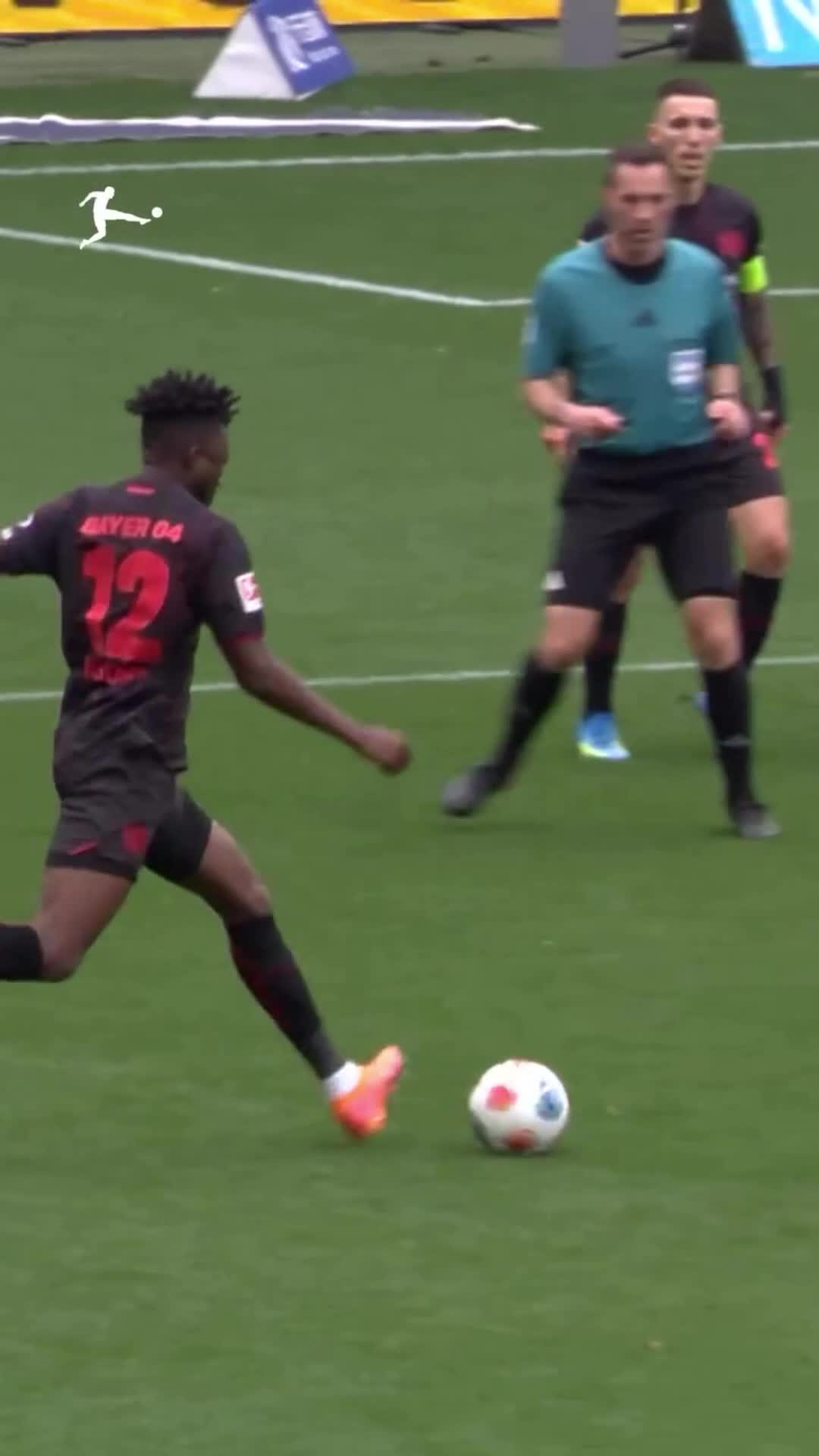 patrick-schicks-11-th-bundesliga-goal-this-season-matchday-30