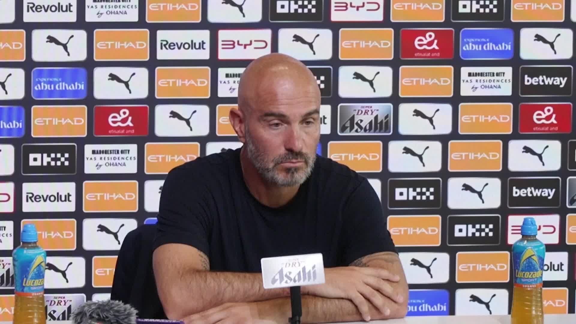 enzo-maresca-says-that-he-has-no-concerns-over-manchester-citys-charges-of-financial-wrongdoing