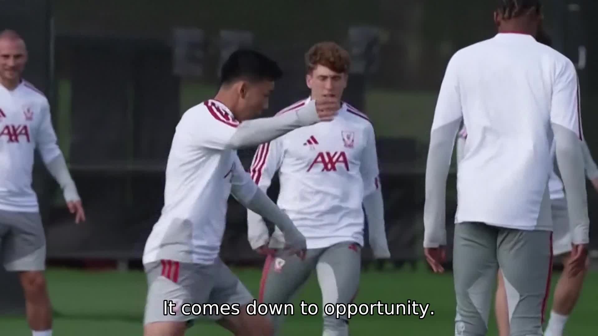 drop-and-give-me-20-bradley-barcola-and-his-liverpool-team-mates-are-pushed-to-their-limit-in-training-ahead-of-uefa-champions-league-duty