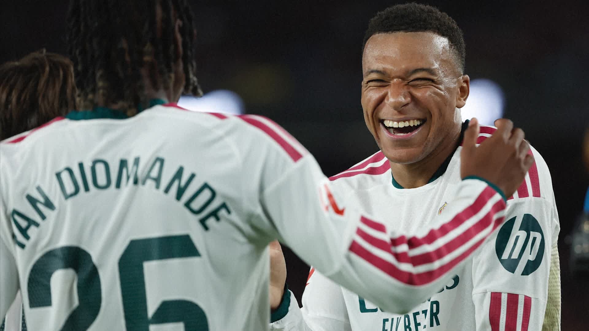 kylian-mbappe-brace-ends-barcelonas-100-la-liga-start