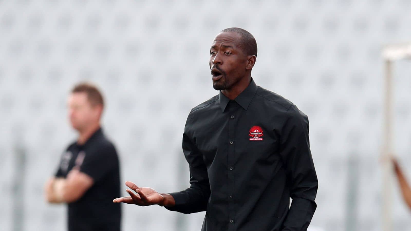 Benson Mhlongo lauds Orlando Pirates' stability, urges Kaizer Chiefs to build consistency