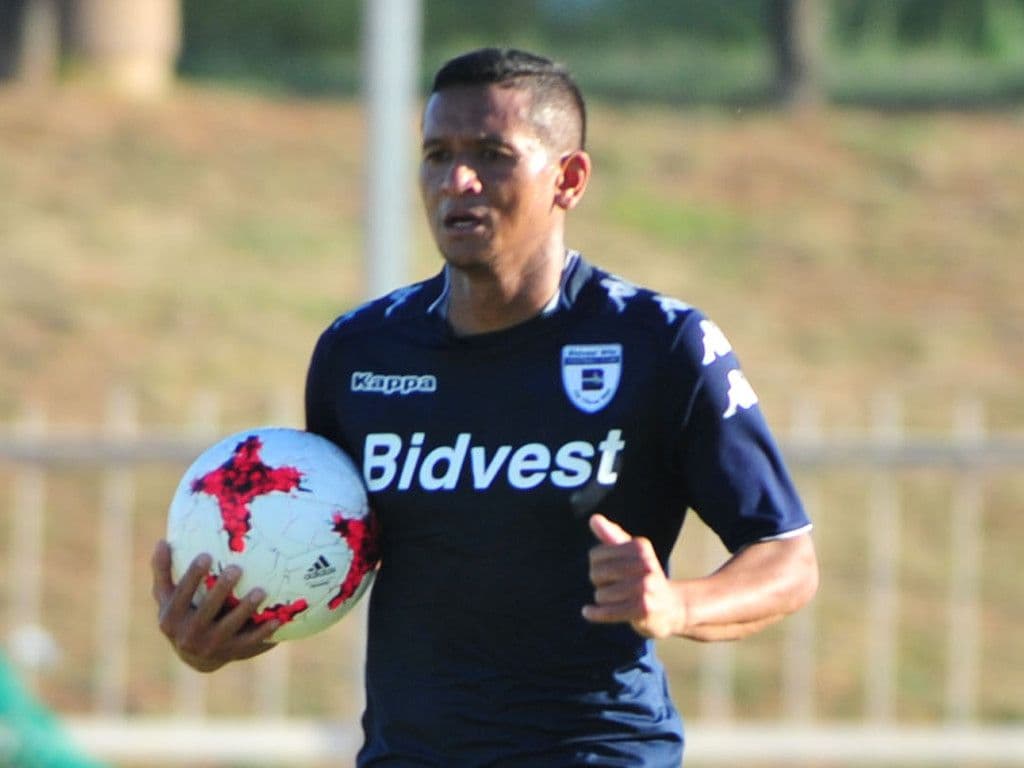 Daine Klate calls on DStv Premiership clubs to become more competitive