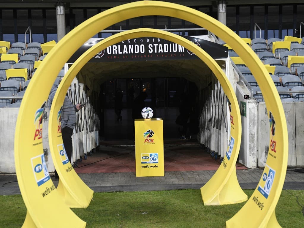 Confirmed: Pirates v Sundowns MTN8 semi-final sold out