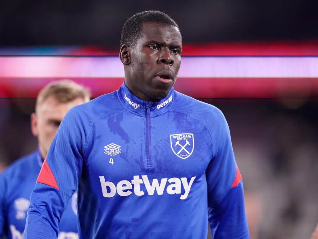 Kurt Zouma set for lengthy  layoff after knee surgery