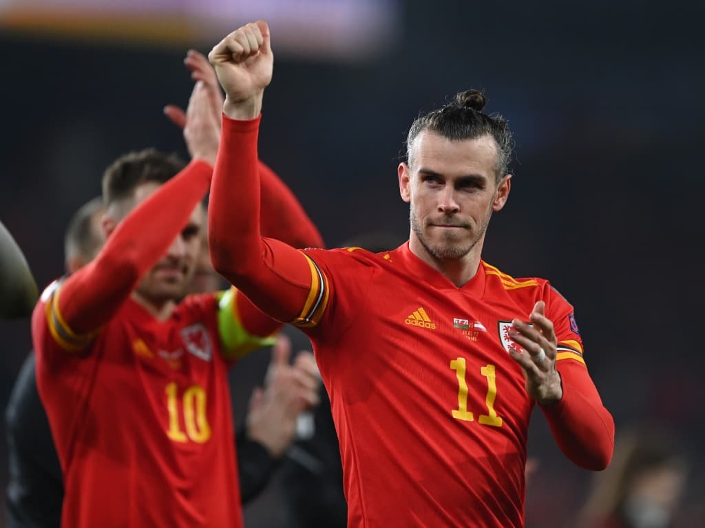 Gareth Bale wants schools in Wales to screen Iran clash as 'mini history lesson'
