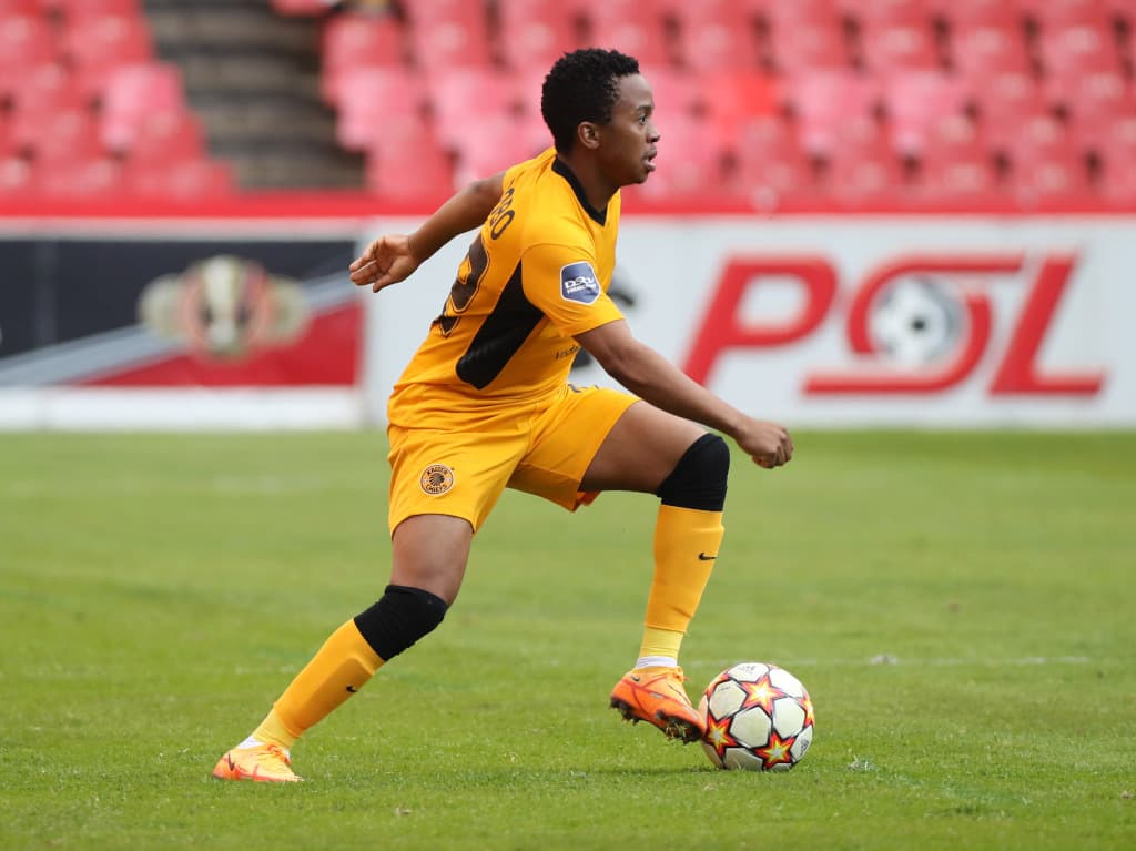 Amakhosi legend Josta Dladla predicts bright future for Nkosingiphile Ngcobo