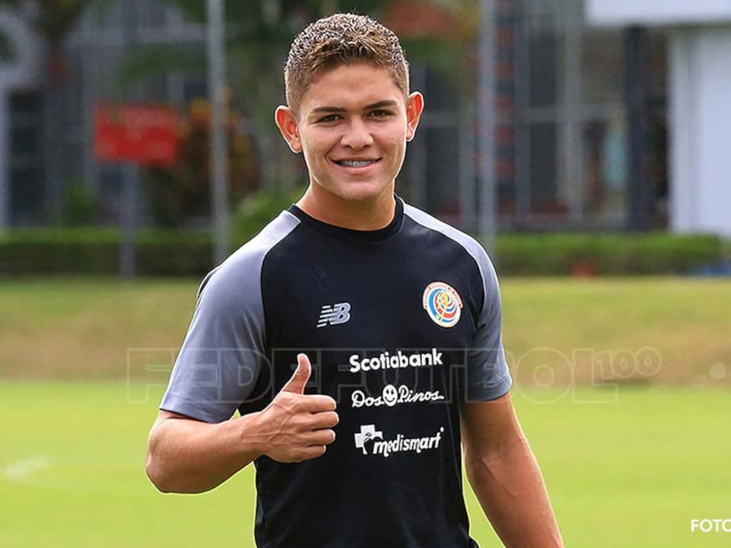 Nottingham Forest sign Costa Rica teenager Brandon Aguilera from LD Alajuelense