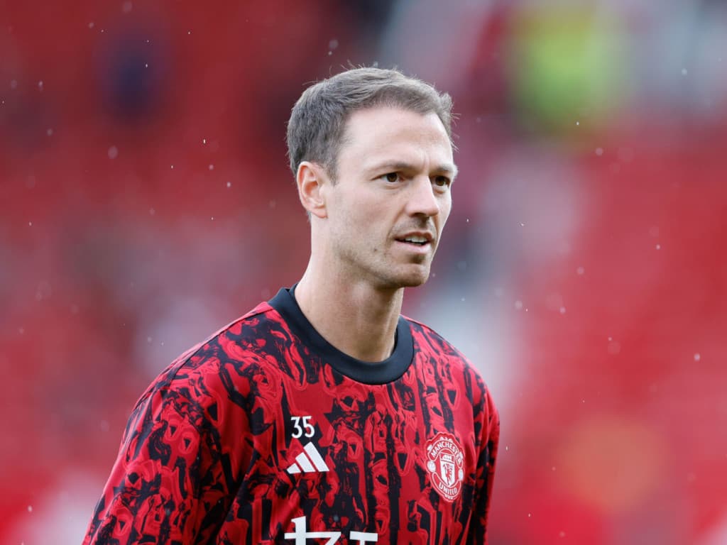 Jonny Evans considered retirement before reuniting with Man Utd 