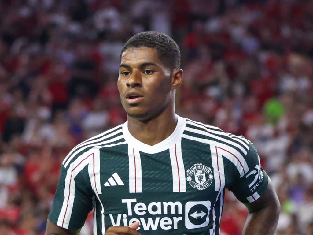 Manchester United striker Marcus Rashford unhurt after car crash