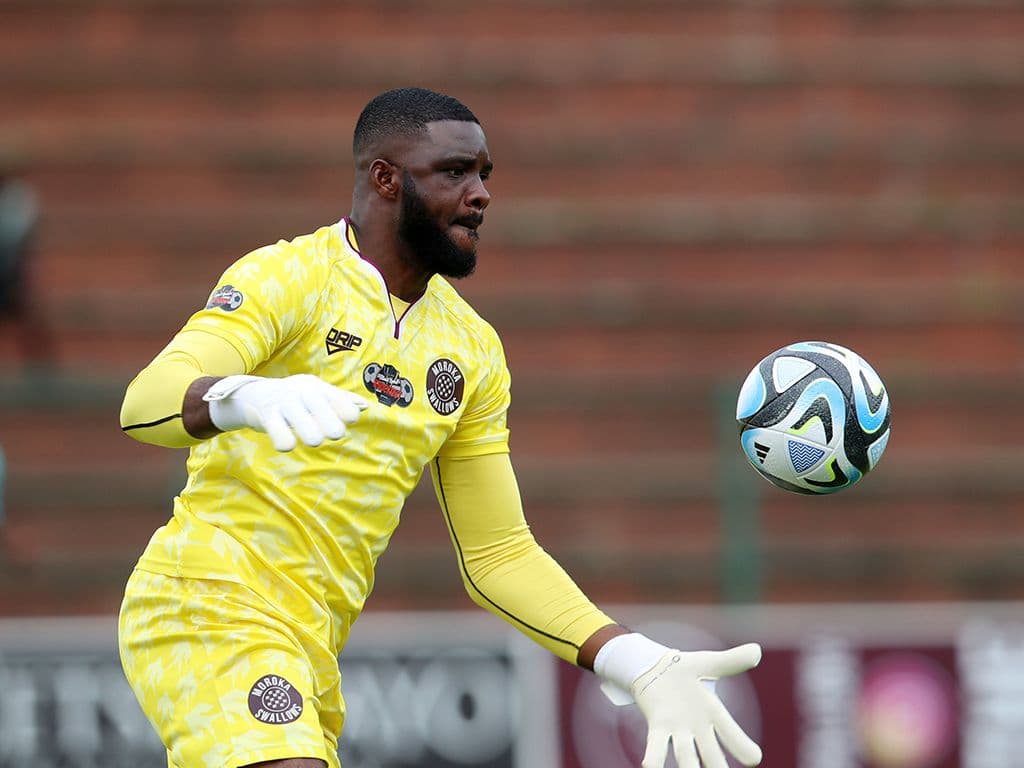 Daniel Akpeyi won't let Swallows' struggles hold him back