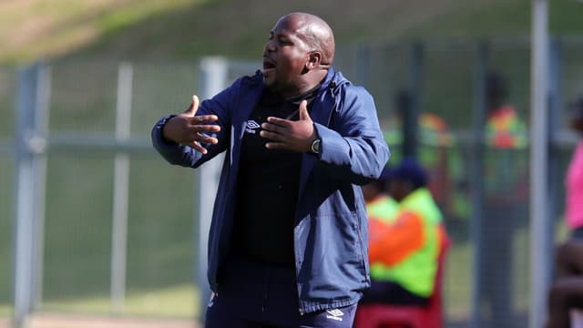 khurishi-mphahlele-backs-tlisane-motaung-to-steer-baroka-to-safety-2