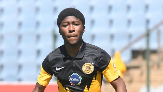 farouk-khan-urges-kaizer-chiefs-to-rethink-youth-development-strategy-2