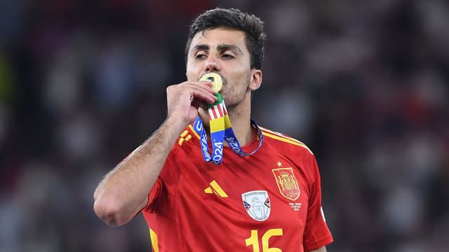 rodri-and-alvaro-morata-hit-with-one-match-bans-for-controversial-gibraltar-chant-2