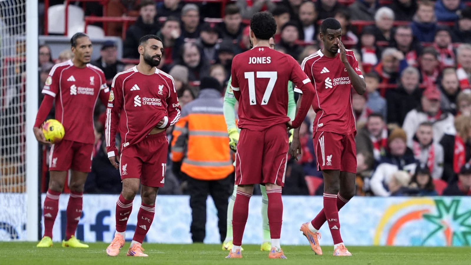 Premier League: Liverpool slump to defeat at Anfield, Chelsea win at Burnley