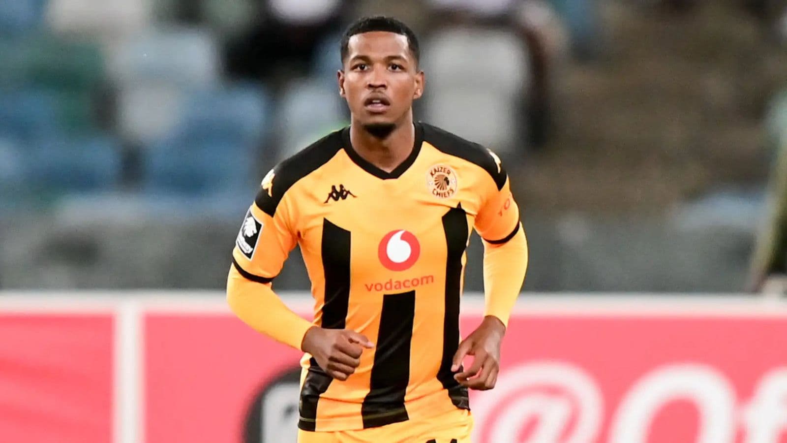 Rushwin Dortley out of action for Kaizer Chiefs after surgery