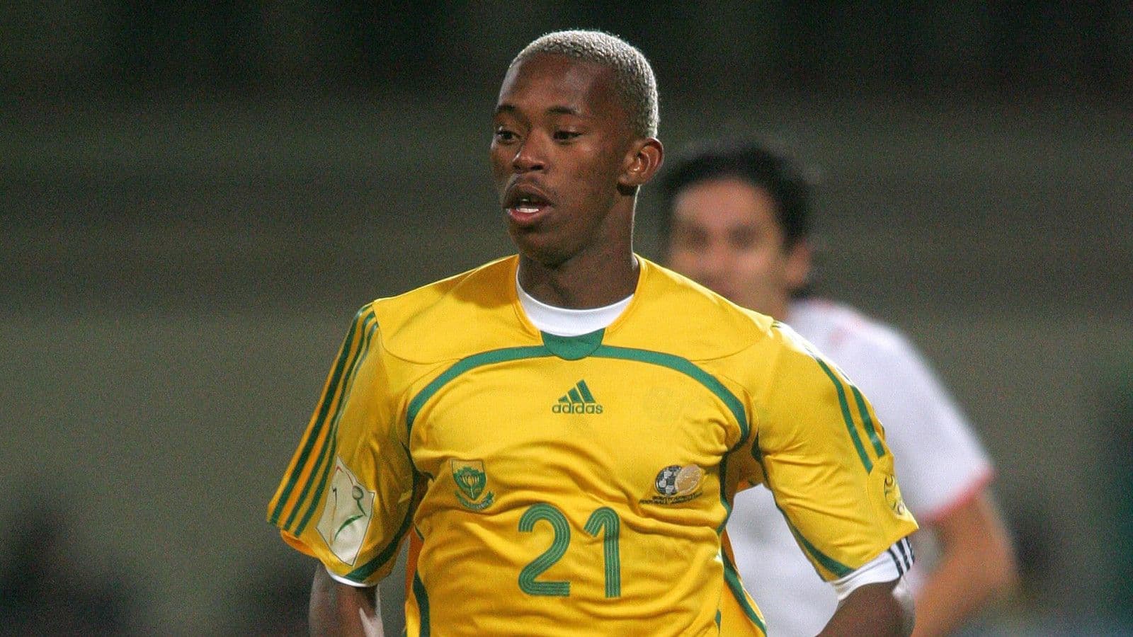 PSL legend Vuyo Mere hangs up his boots after 23-year career