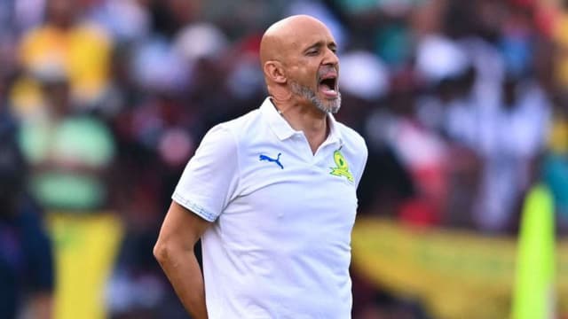 kaizer-chiefs-stand-in-mamelodi-sundowns-path-as-title-race-reaches-boiling-point-5