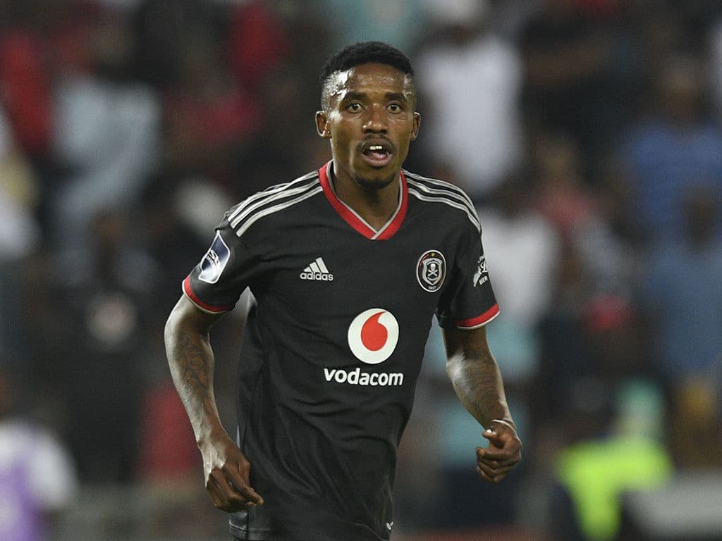 Vodacom Soccer | News | Bucs hand Monnapule Saleng a new improved contract
