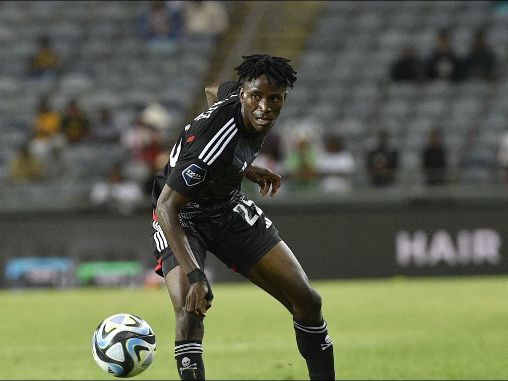 Karim Kimvuidi's brilliance praised by Orlando Pirates' Jose Riveiro