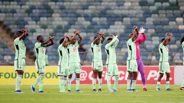 parallel-pursuits-orlando-pirates-and-arsenal-on-the-edge-of-glory-3