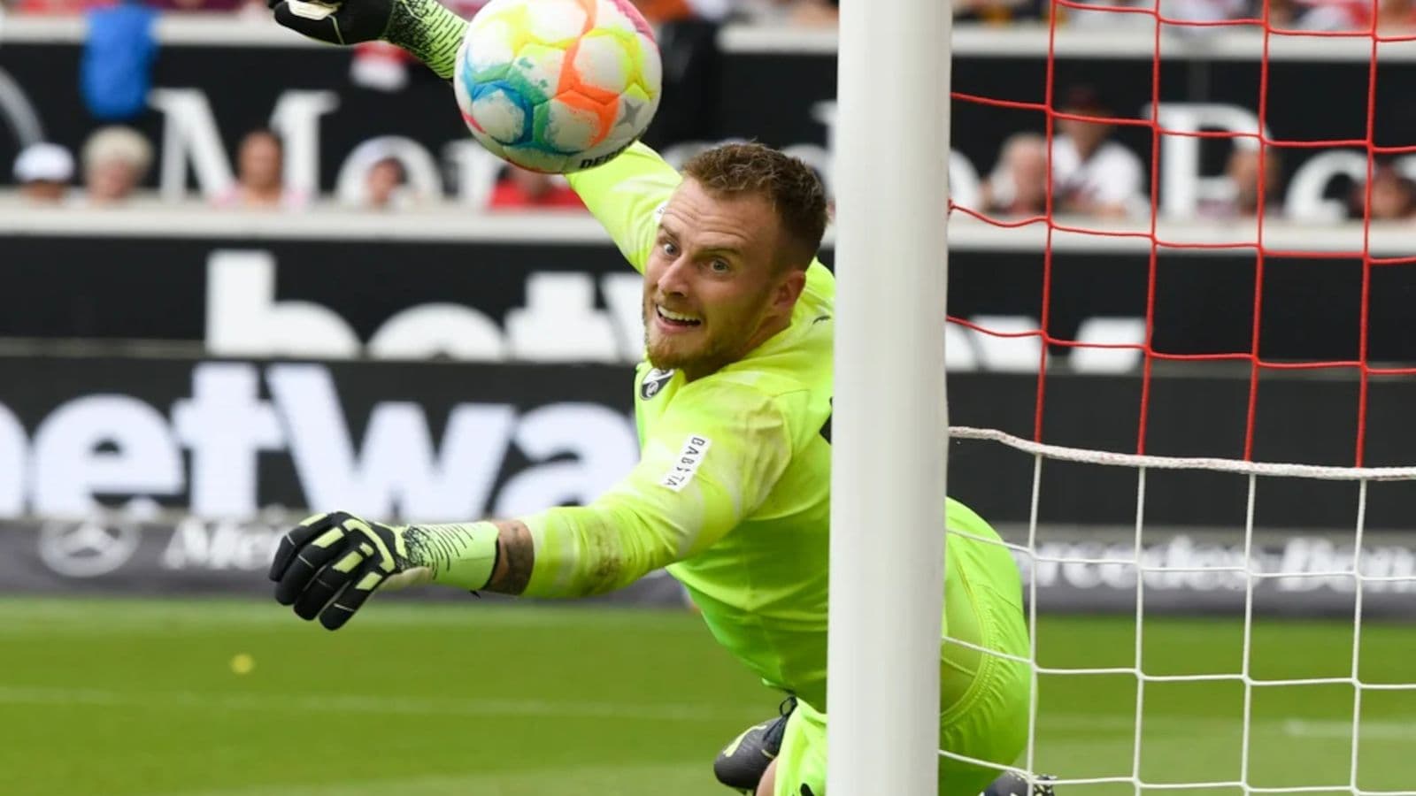 Mark Flekken happy to be able to make up for mistake against Sheffield United