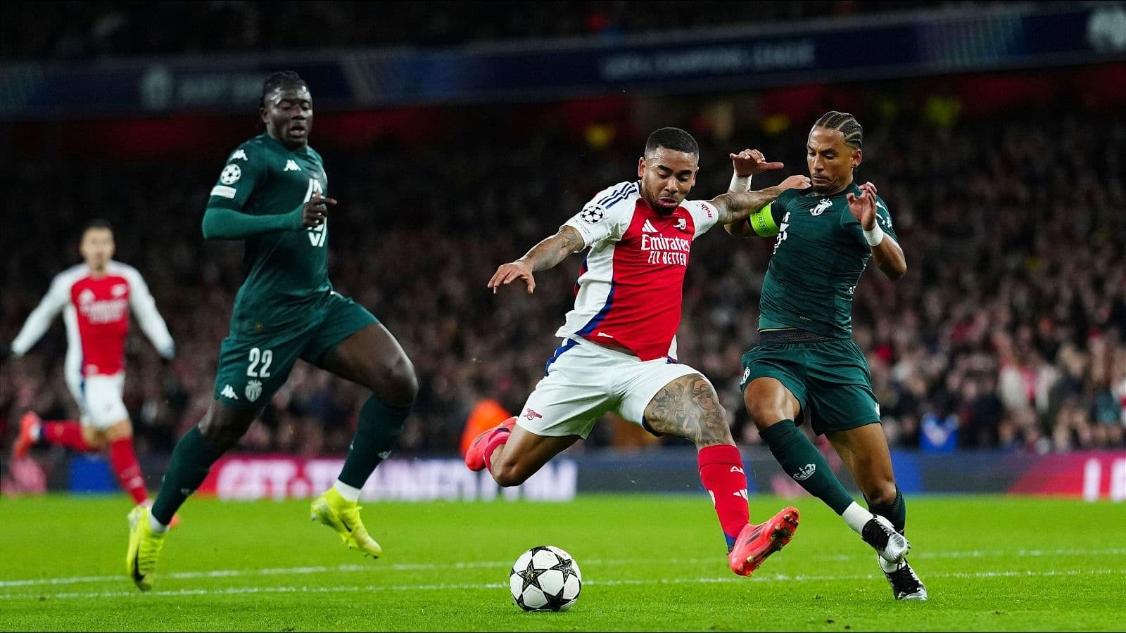 Arsenal rush for new forward as Gabriel Jesus faces long spell out