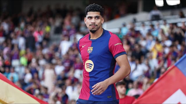 ronald-araujo-returns-to-barcelona-training-after-mental-health-break