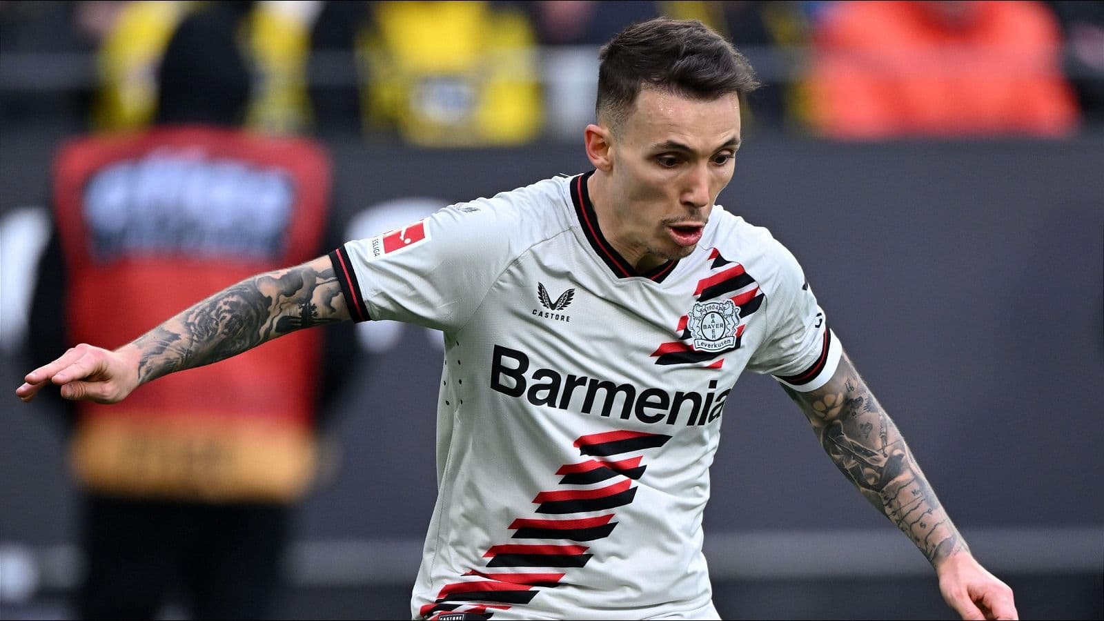 Report: Bayer Leverkusen defender Alejandro Grimaldo linked with Barcelona move