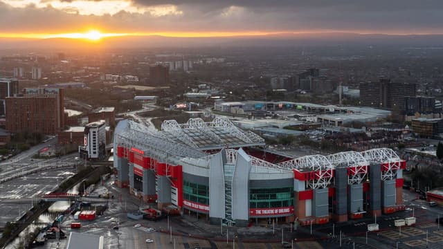 man-utd-post-operating-profit-after-restructuring-drive-despite-revenue-dip-2