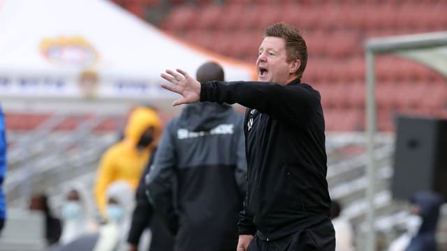 dylan-kerr-warns-players-to-think-twice-before-moving-to-big-clubs-2
