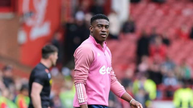 nigeria-striker-taiwo-awoniyi-departs-nottingham-forest-to-join-coventry