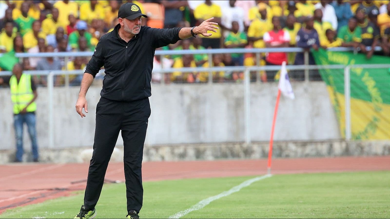 Kaizer Chiefs coach Nasreddine Nabi calls for VAR after Magesi stalemate