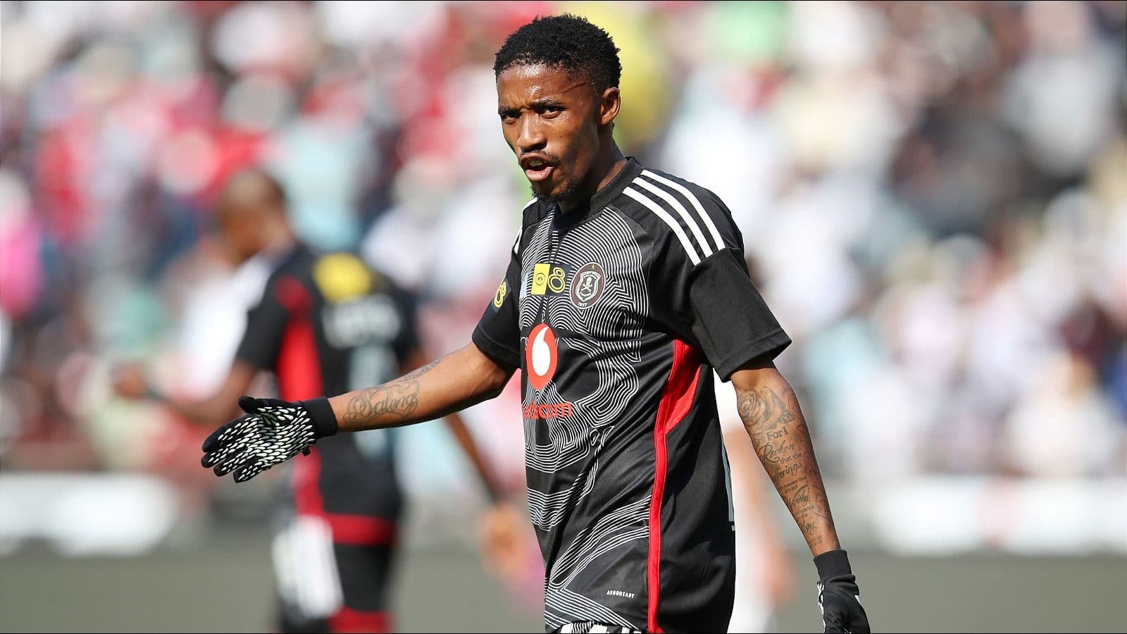 Hugo Broos defends decision to drop Monnapule Saleng from Bafana