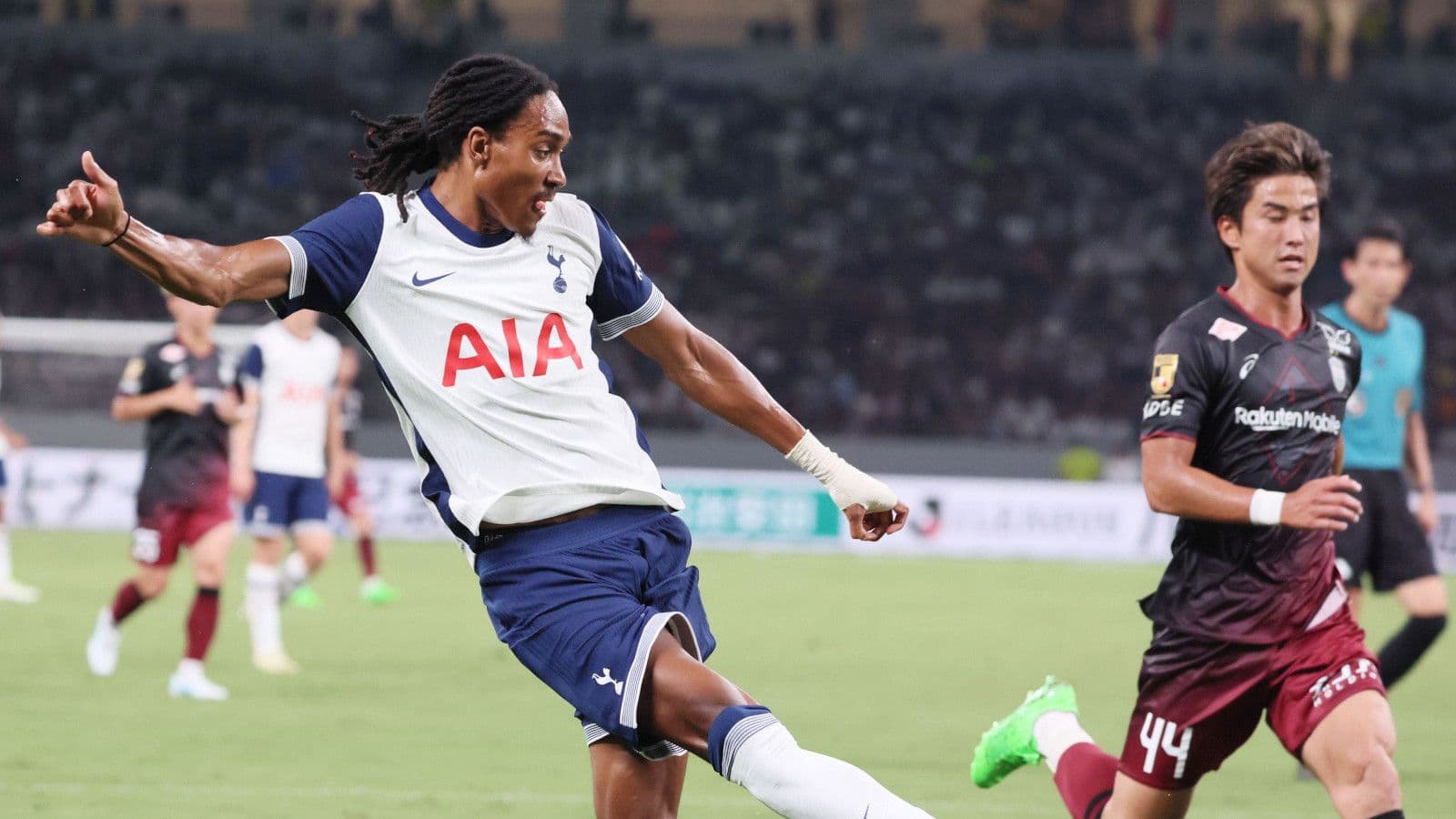 Inter Milan complete signing of Tottenham defender Djed Spence