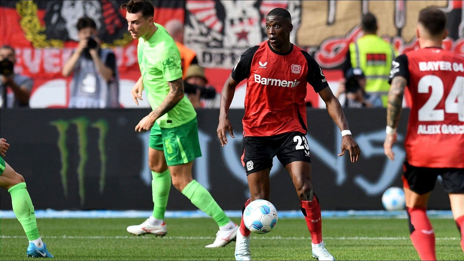 Double blow rocks Bayer Leverkusen as injuries strike