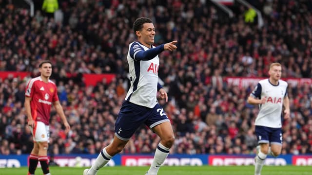 tottenham-manager-thomas-frank-wont-comment-on-brennan-johnson-future-1