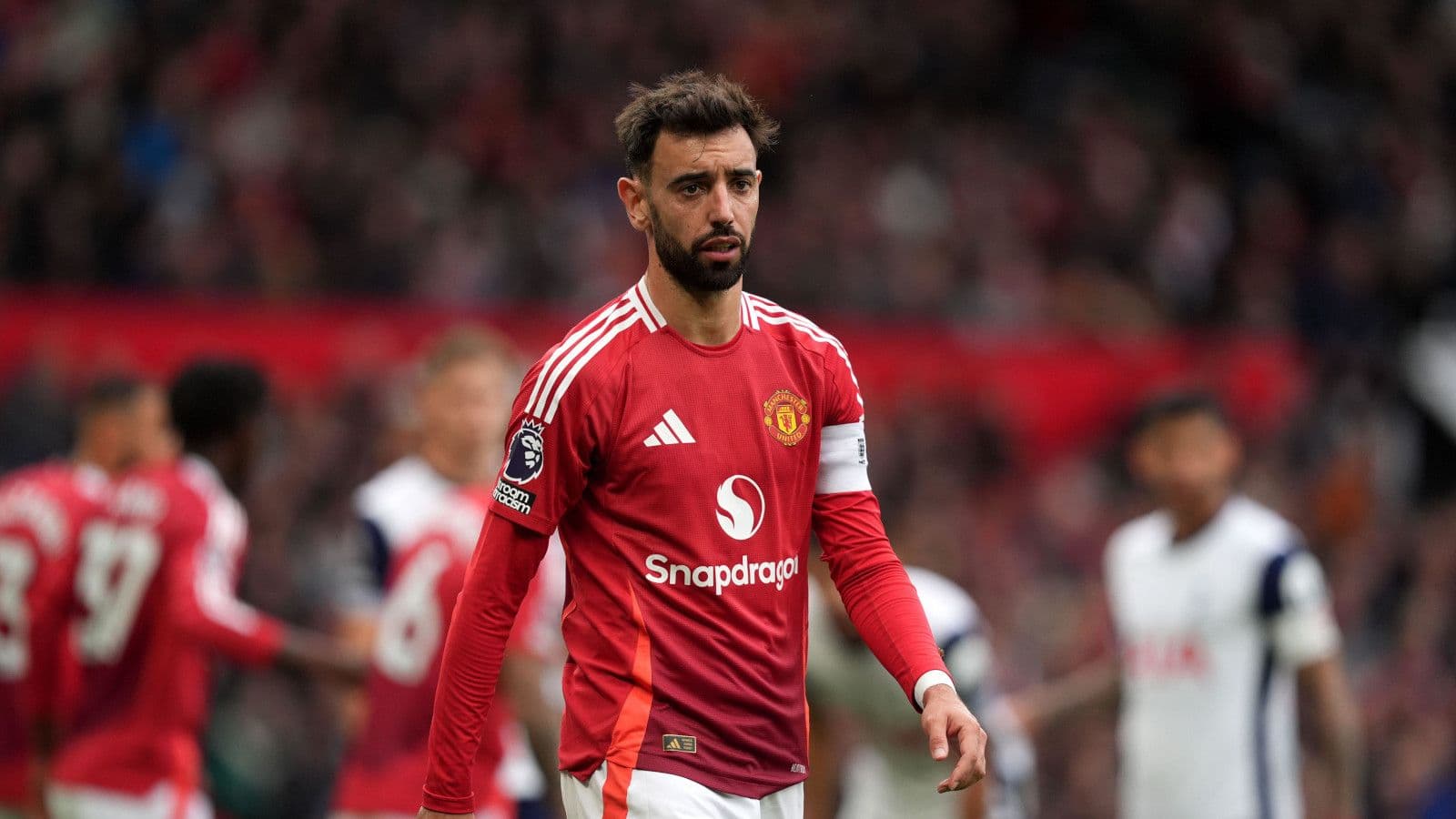 Man Utd captain Bruno Fernandes fires back at Sir Jim Ratcliffe after 'overpaid' comments