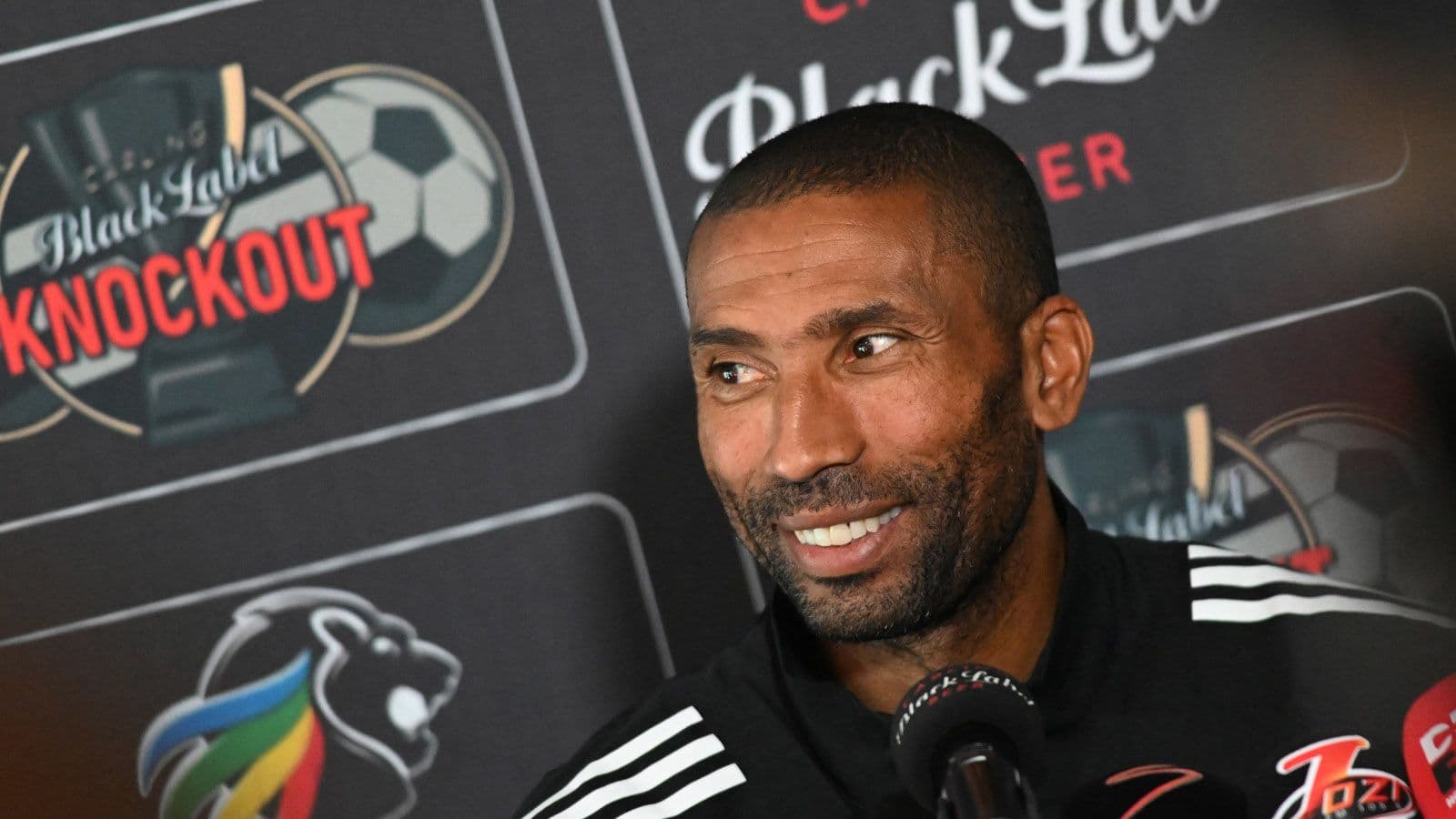 Abdeslam Ouaddou beaming as Orlando Pirates progress to Carling Knockout quarter-finals