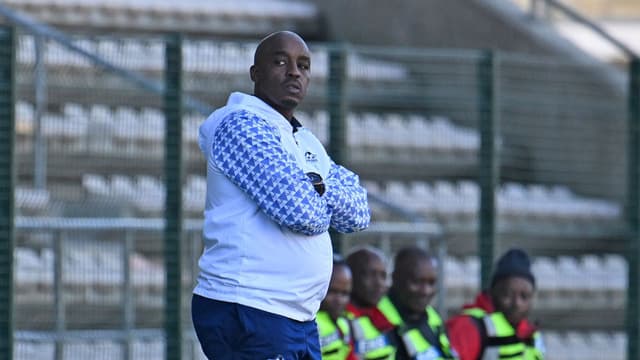 abram-mongoya-resigns-as-head-coach-of-upington-city