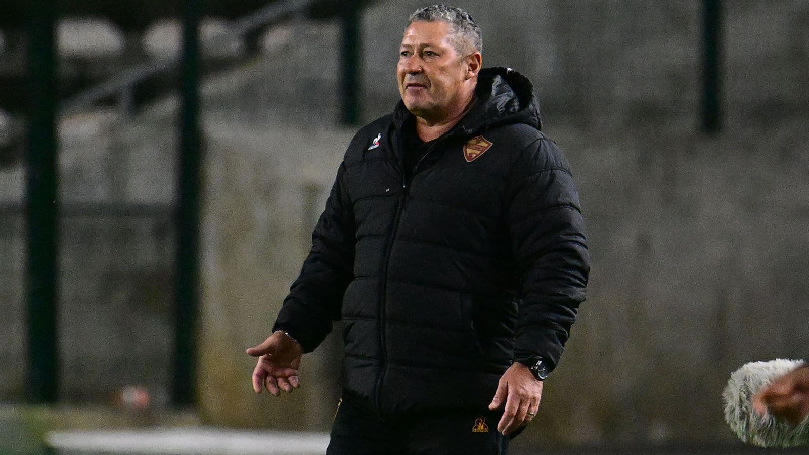 Steve Barker praises team resilience after goal-filled victory